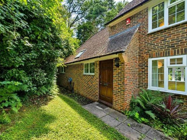 House for sale in Perryfields, West Sussex