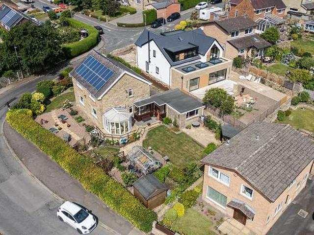 House for sale in Skelmanthorpe, West Yorkshire