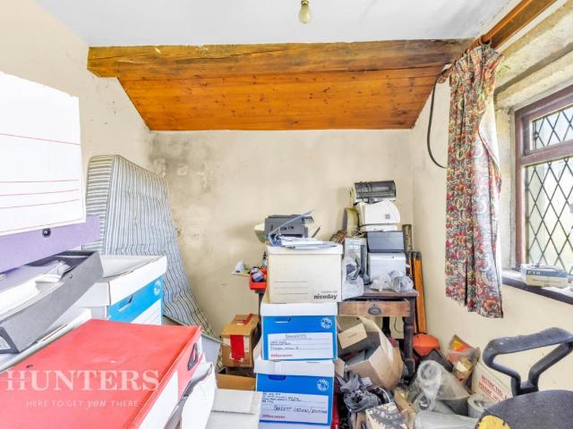 House for sale in Clough, Burnedge