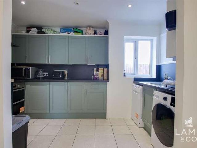 House for sale in Dale Hill, Essex