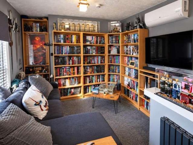 House for sale in Whitecross Village, Weston-super-Mare