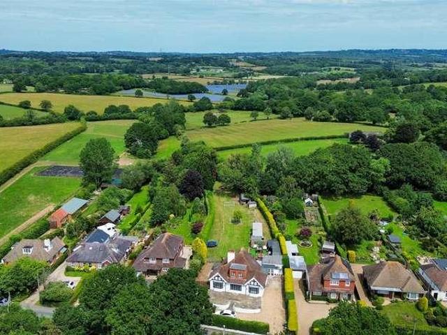 House for sale in Heathlands, East Sussex