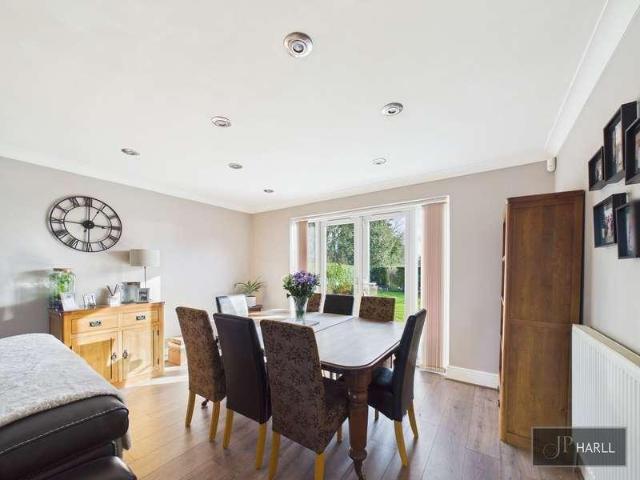 House for sale in Hemingbrough, North Yorkshire