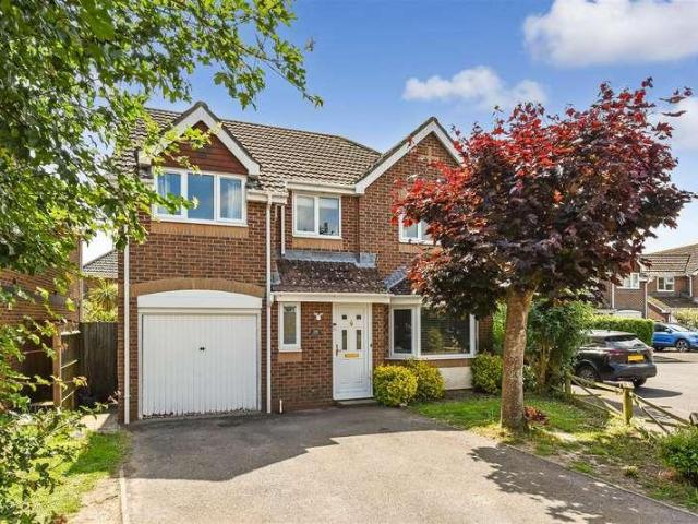House for sale in East Hampnett, Chichester