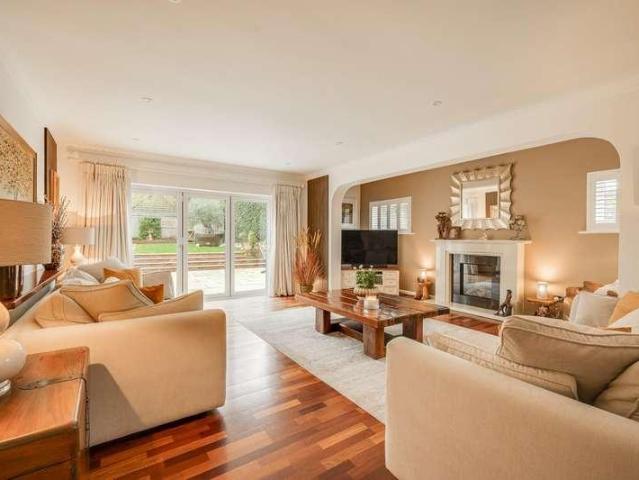 House for sale in Leighton-Linslade, Heath And Reach