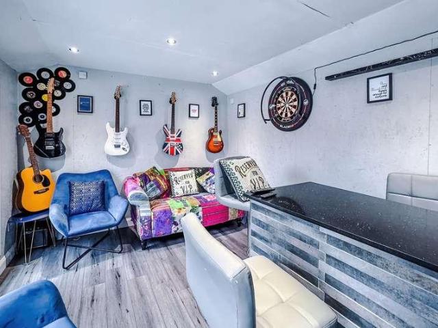 House for sale in Denton's Green, St Helens