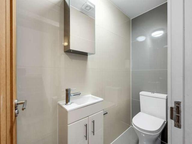 House for sale in Glyndon, Plumstead