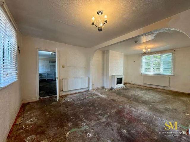 House for sale in Roby Mill, Lancashire