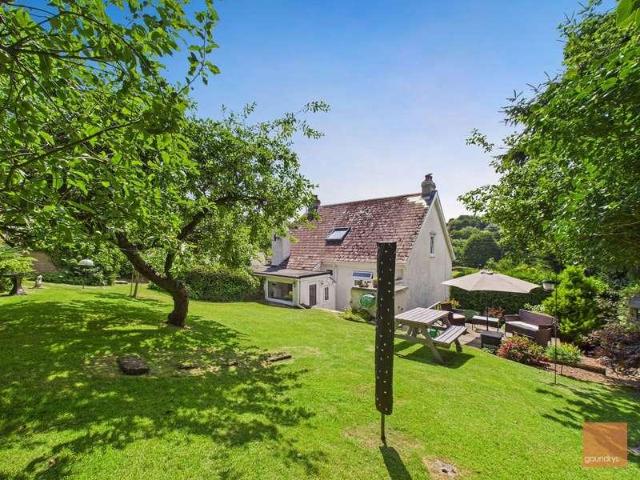 House for sale in Sparnon Gate, Mount Ambrose