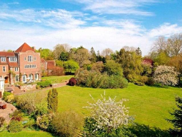 House for sale in Little Horwood, Buckinghamshire