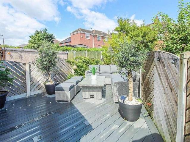House for sale in Wakefield, Alverthorpe