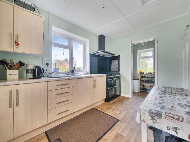 House for sale in Chelmondiston, Suffolk