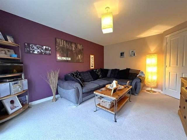 House for sale in New Town, Alverton