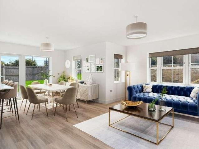House for sale in North Shoebury, Alton Barnes