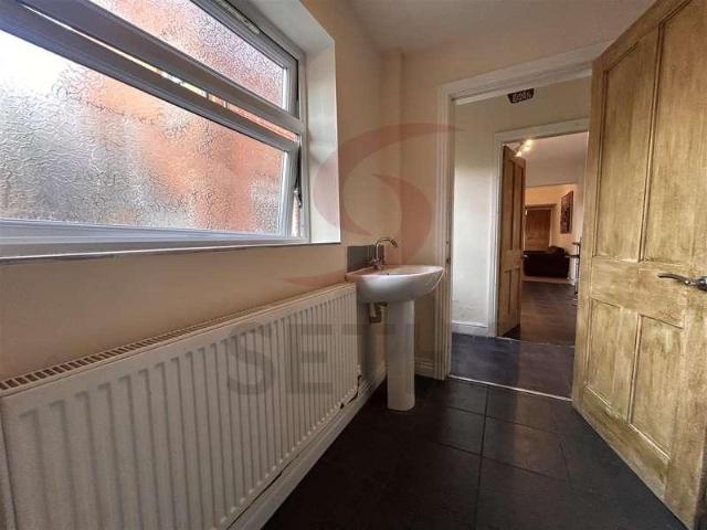 House for sale in Old Wharf, City Of Leicester