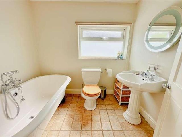 House for sale in Meadvale, Red Hill