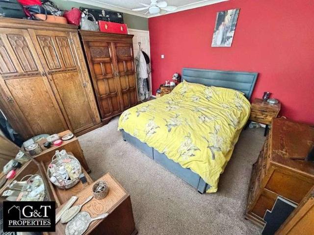 House for sale in Dixons Green, Dudley