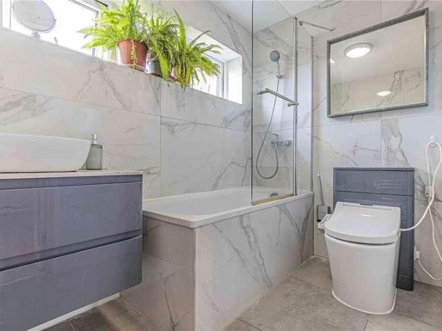 House for sale in Battlers Green, Hertsmere