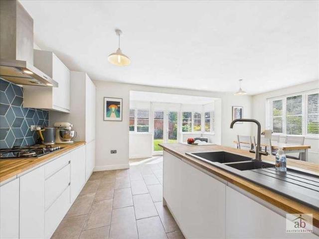 House for sale in Eastbridge, Suffolk