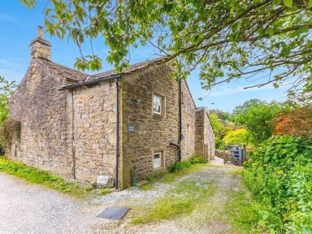 House for sale in Clapham cum Newby, North Yorkshire