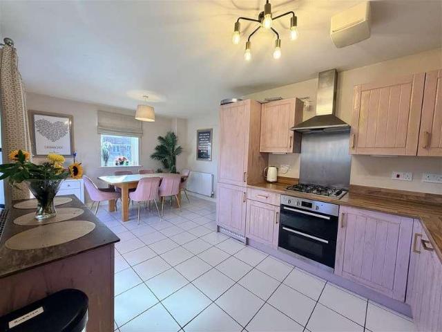 House for sale in Sowerby