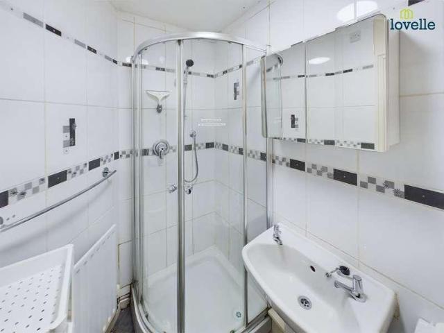 House for sale in New Boultham, Brayford