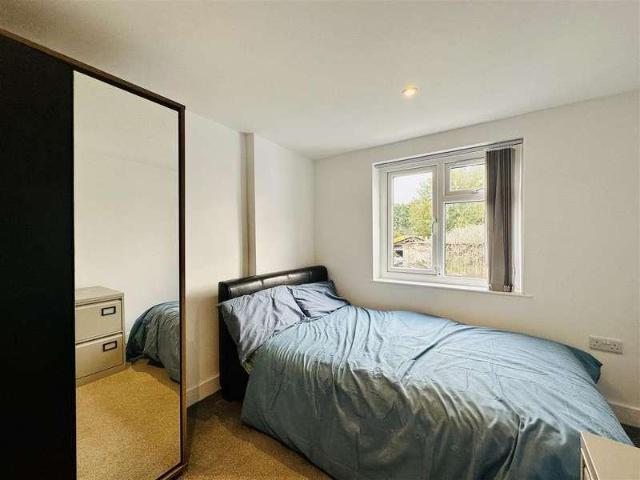 House for sale in Elmfield, Leicestershire