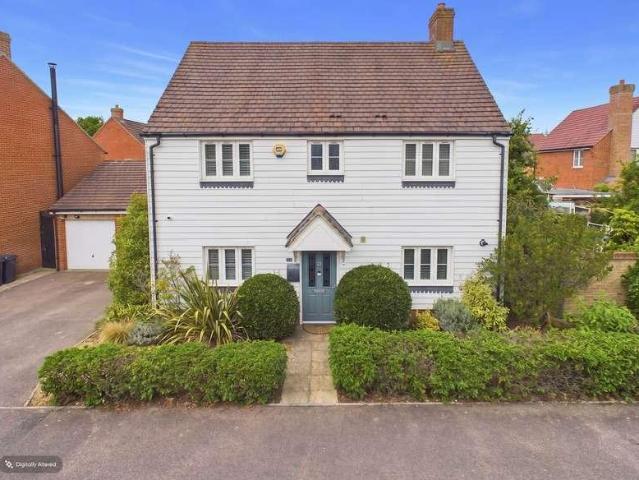 House for sale in Cheeseman's Green, Bridgefield