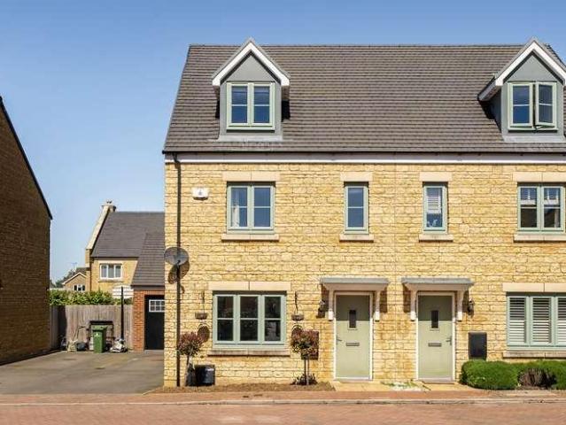 House for sale in Pamington, Gloucestershire