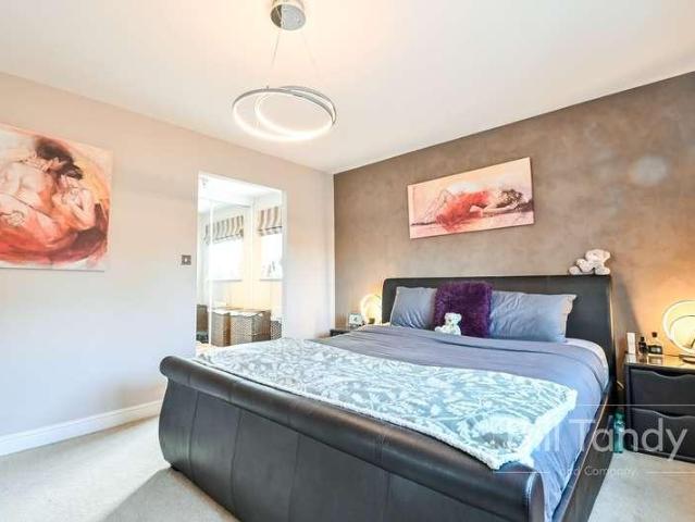 House for sale in Lichfield, Boley Park