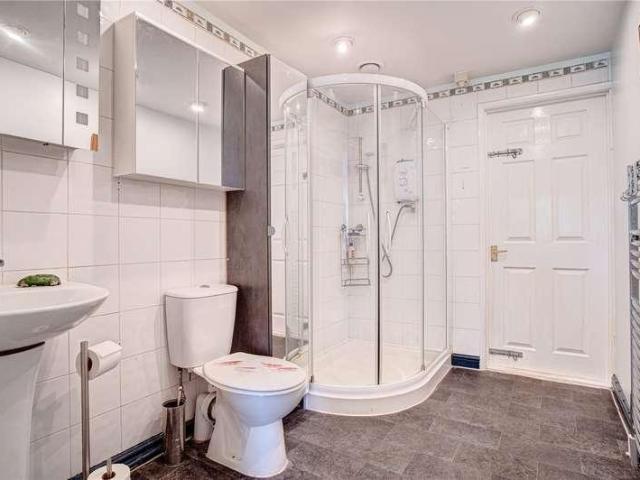 House for sale in Rodbourne, Swindon