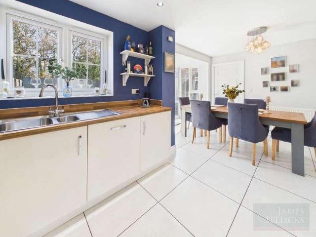 House for sale in Glenfields, Pinfold