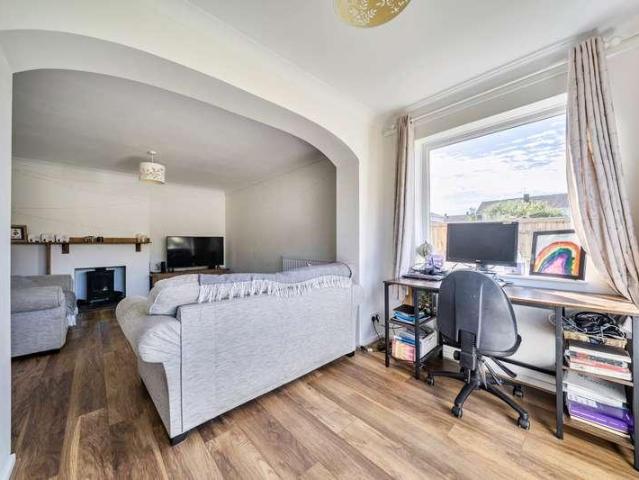 House for sale in Brickhill, Bedford