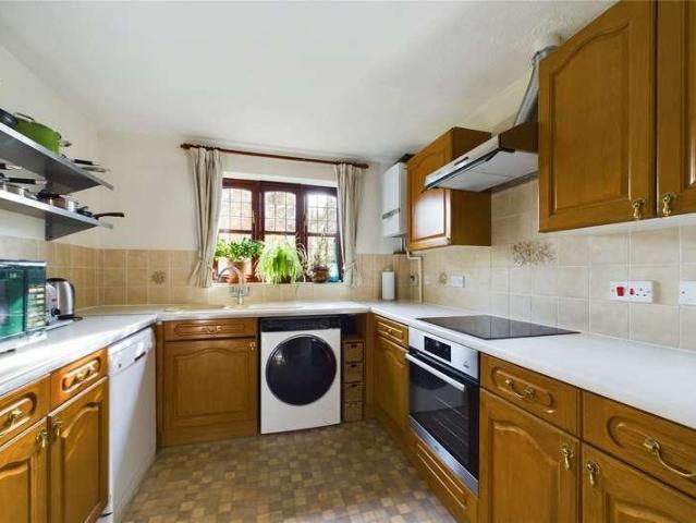 House for sale in Warfield, Newell Green