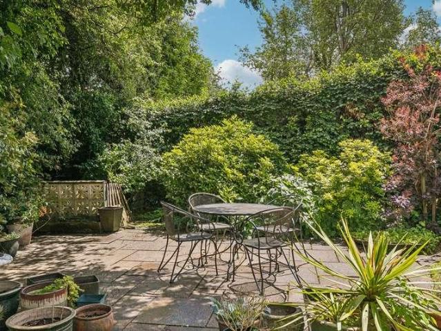 House for sale in Oaklands, Fretherne