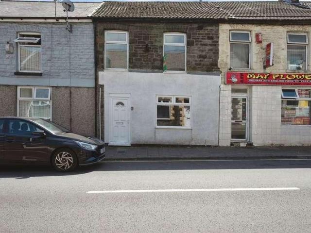 House for sale in Ystrad, Ton Pentre