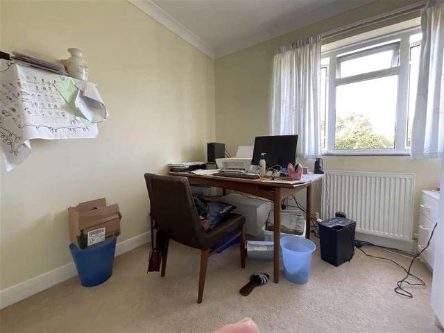 House for sale in The Butts, Kent