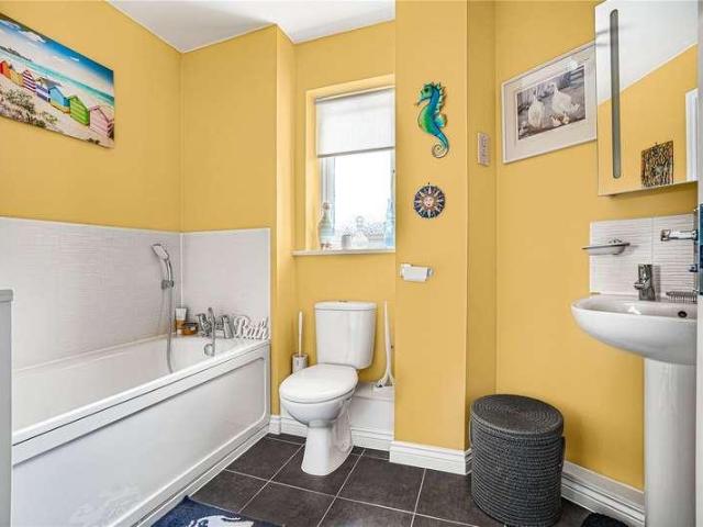House for sale in Horsham, West Sussex