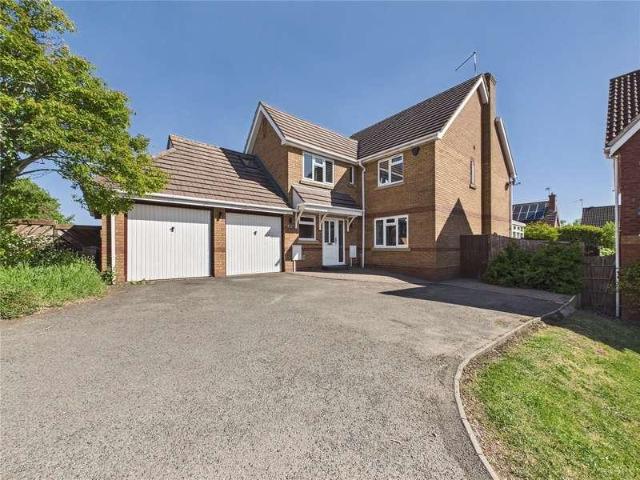 House for sale in Warndon, Worcestershire
