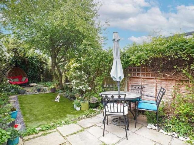 House for sale in London Borough of Lewisham, Greater London