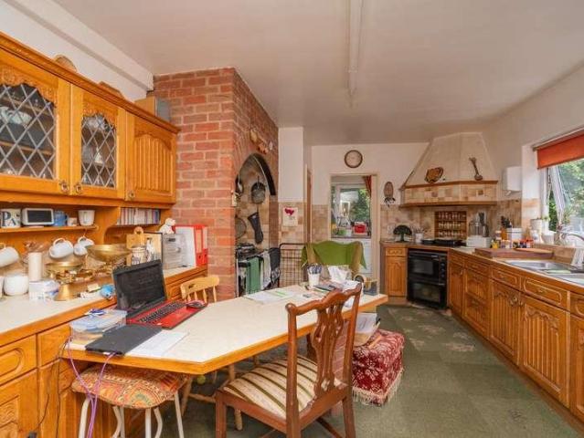 House for sale in Forthampton, Worcestershire