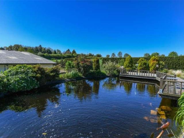 House for sale in Gedling, East Midlands