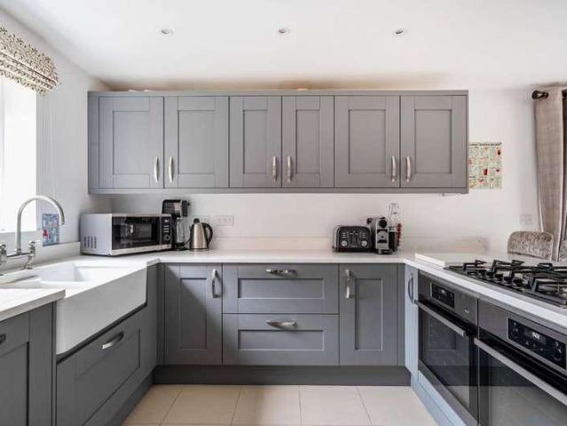 House for sale in Littlecote, West Sussex
