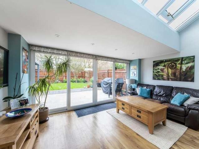 House for sale in Ladygrove, Berrick Salome