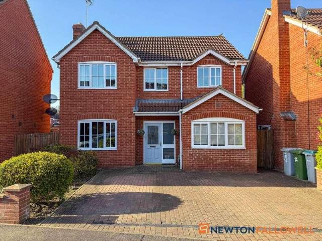 House for sale in Coddington, Alverton