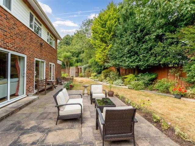 House for sale in Red Hill, Surrey