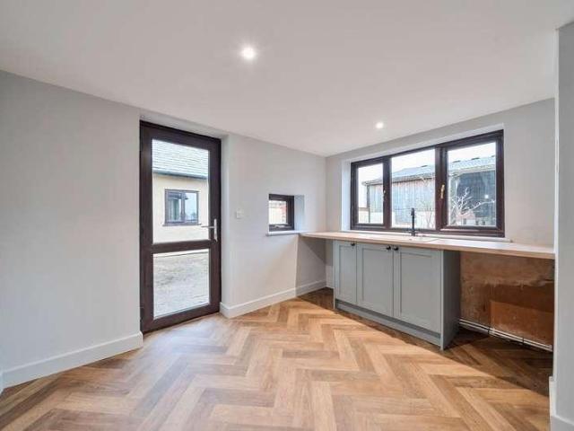 House for sale in Barholm, Lincolnshire