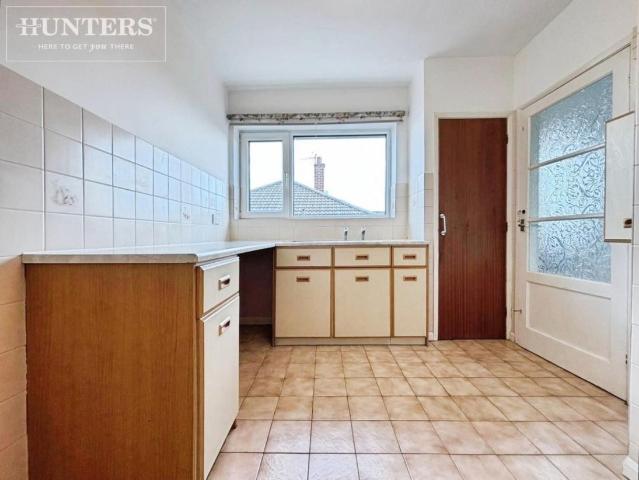 House for sale in Pogmoor, South Yorkshire