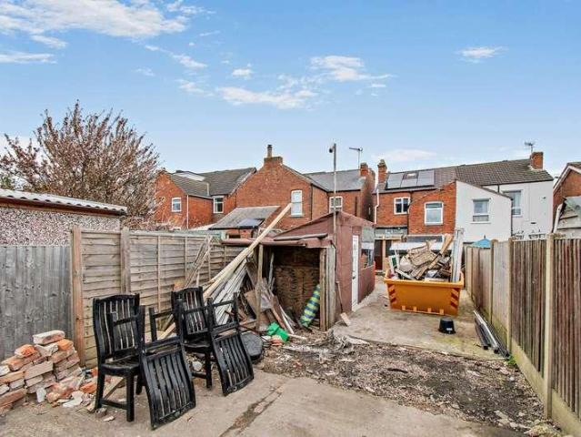 House for sale in Hollingwood, Loundsley Green