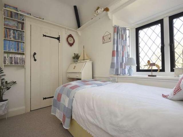 House for sale in Westbrook, Acol